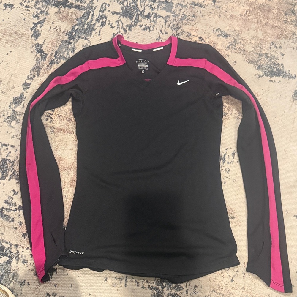 Nike Women's Black and Pink Long Sleeve Tee